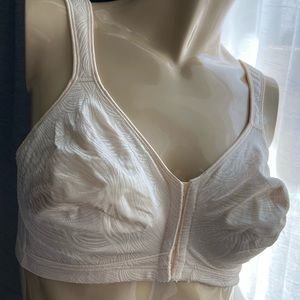40C Playtex E525 unwired front closure with hooks ivory cream softcup bra